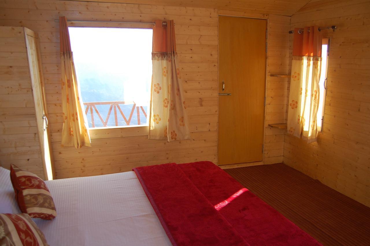 Heavens Retreat Hotell Solan Exteriör bild